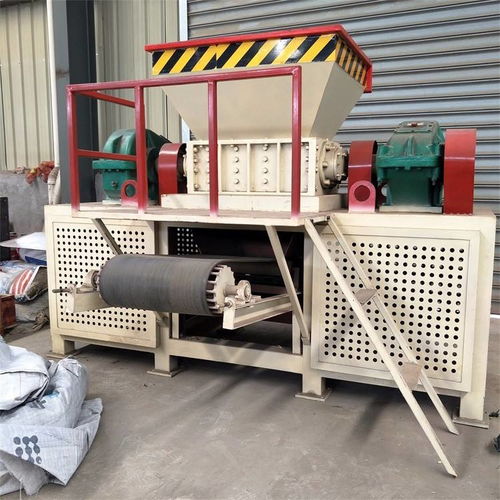 江西南昌雙軸撕碎機 高效處理廢舊生活用品，專業廠家場地圍網配套服務
